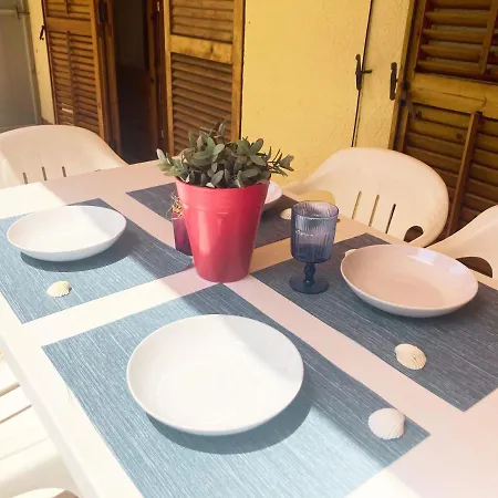 Apartment Con Amplia Terraza Y Vistas Al Mar A 150 Metros De La Playa *